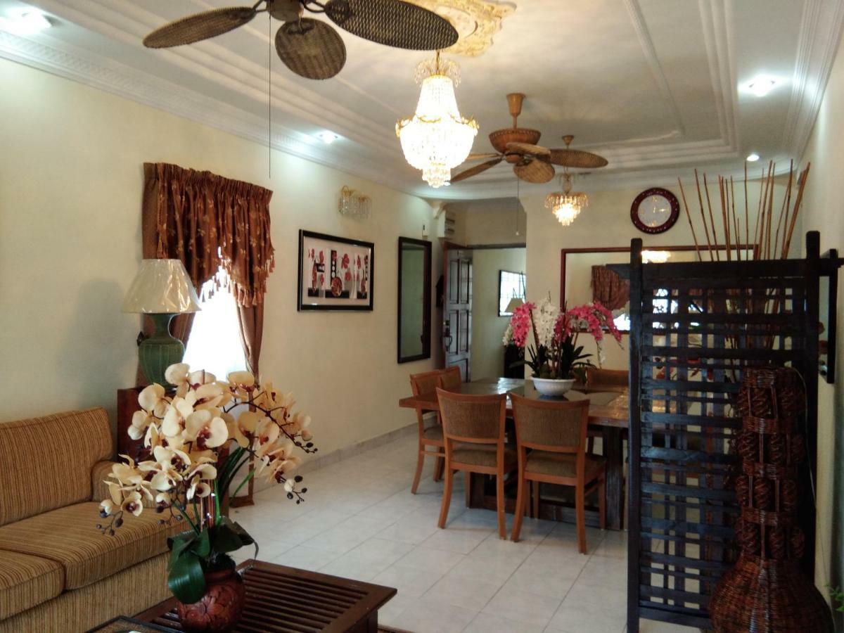 Ainis Guest House In Vista Amani Condominium Kuala Lumpur Exterior foto