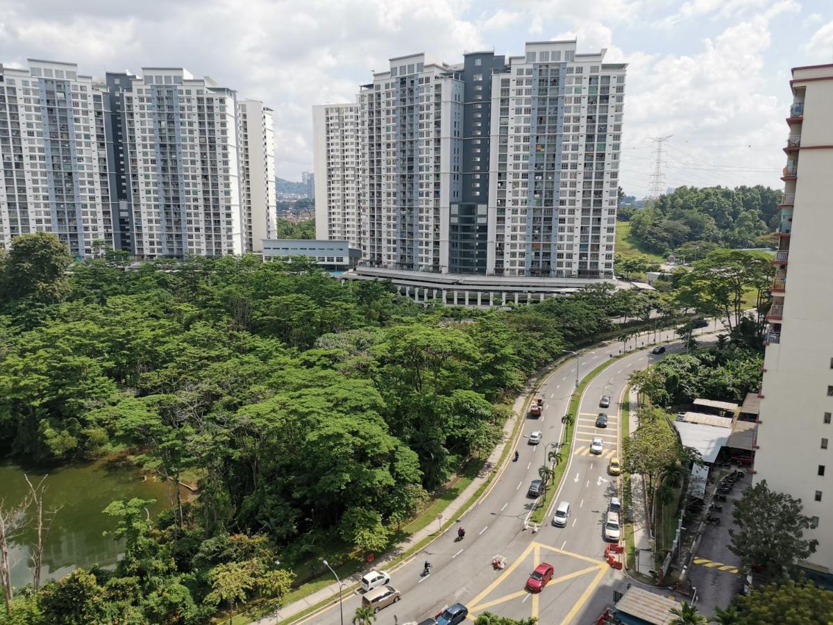 Ainis Guest House In Vista Amani Condominium Kuala Lumpur Exterior foto