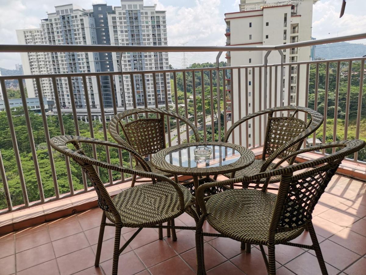 Ainis Guest House In Vista Amani Condominium Kuala Lumpur Exterior foto